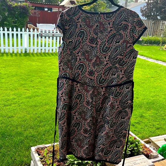 Talbots dress paisley - Picture 3 of 9